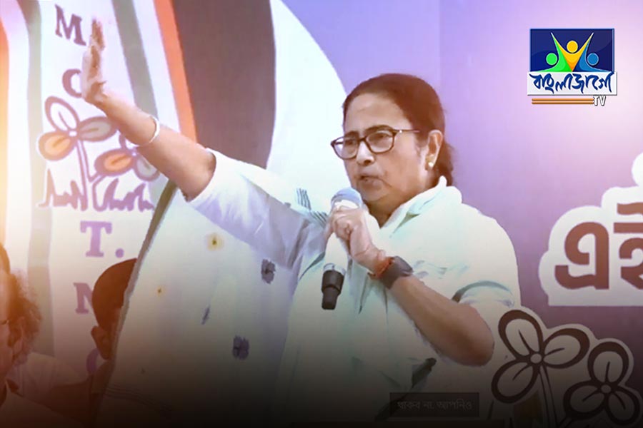 Mamata Banerjee comments from the meeting in support of party candidate Mithali Bagh in Arambagh.