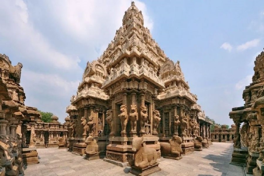 The Kailash or Kailashnath Temple in Aurangabad, Maharashtra is the largest rock-cut Hindu temple in the world