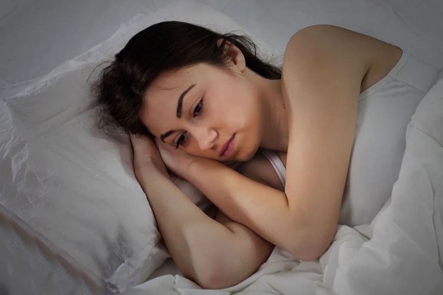Are women getting less sleep than men, fix or cause danger, survey report reveals