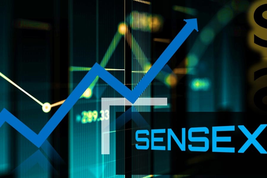Sensex gains 90 points, Nifty touches 22,500 amid special trading