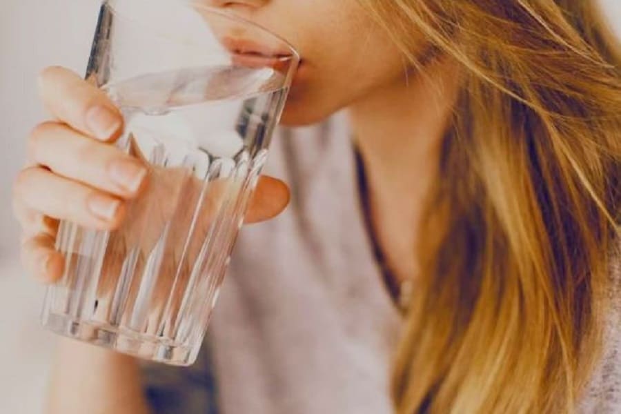 Know how much water you can drink a day for good health