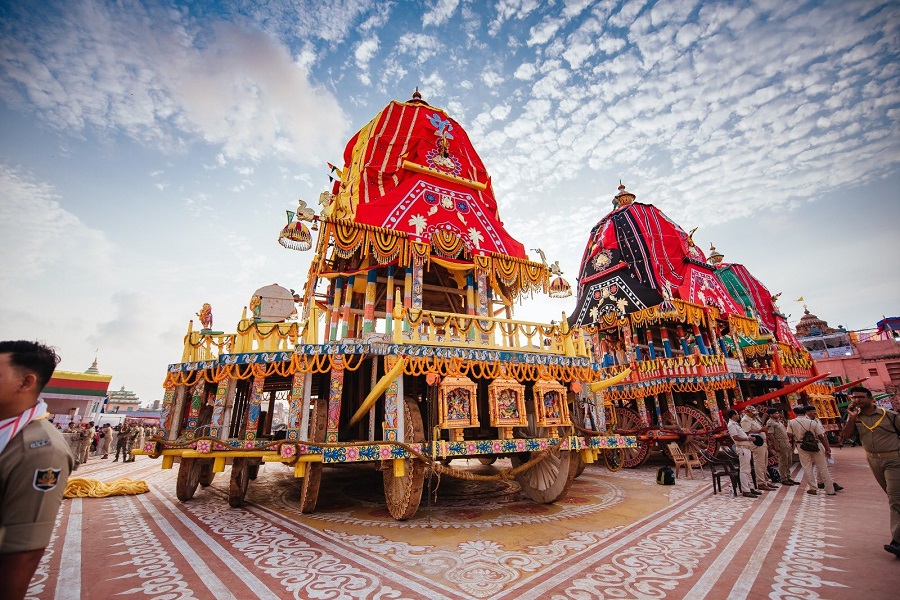 Rath Yatra organized in Puri, temple decorated, record crowd