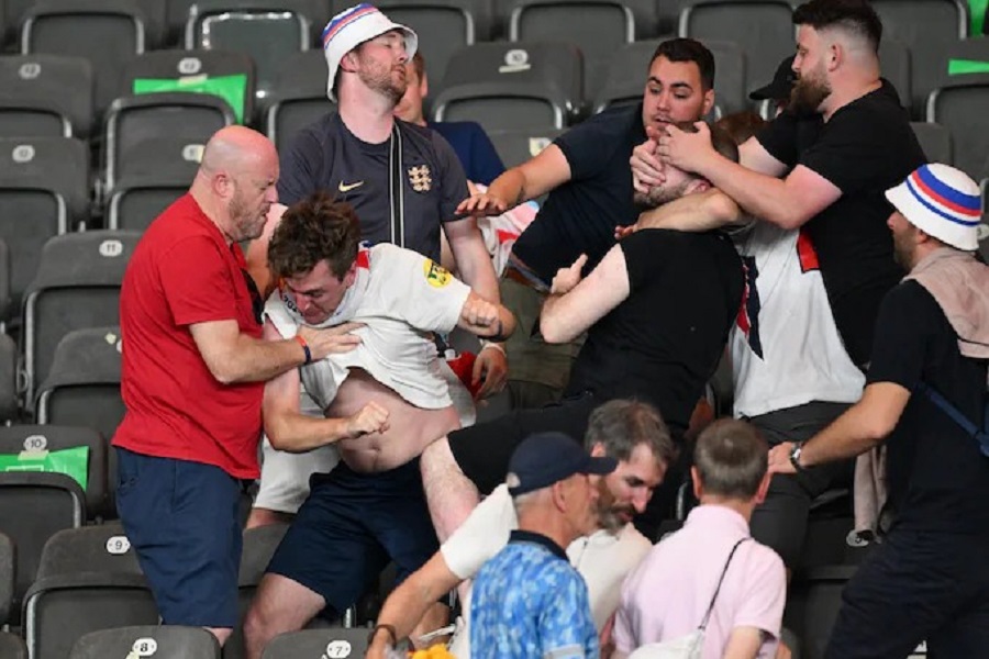 England fans clash with Spain fans after final defeat