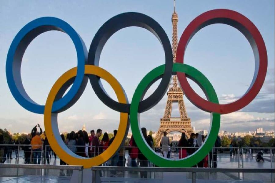 The countrymen have their eyes on the contestants in the Paris Olympics